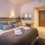 Hotelli Gustavelund 3*