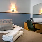 Hotelli Gustavelund 3*