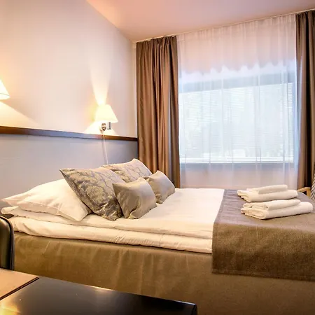 מלון Gustavelund 3*